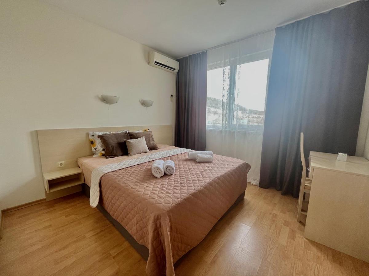 Апартаменти Harmony Hills Poseidon Рогачево Екстер'єр фото